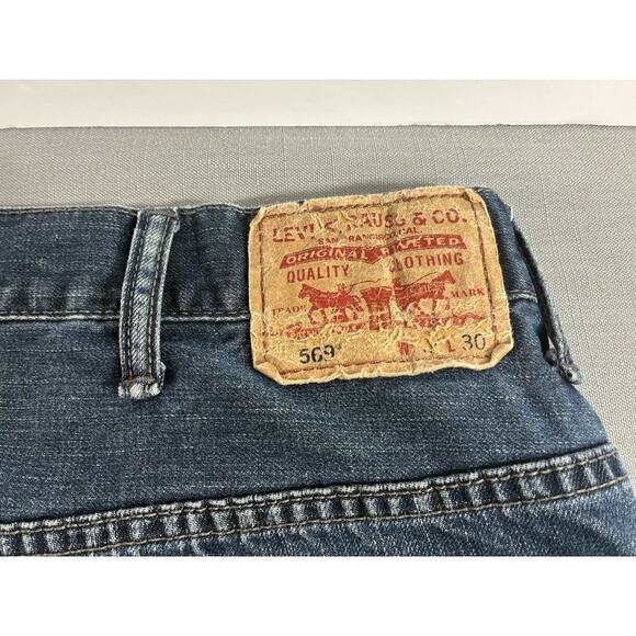 Levi’s 569 Loose Straight Jeans Mens 42x30 Blue Denim Baggy Fit Casual - Picture 12 of 13